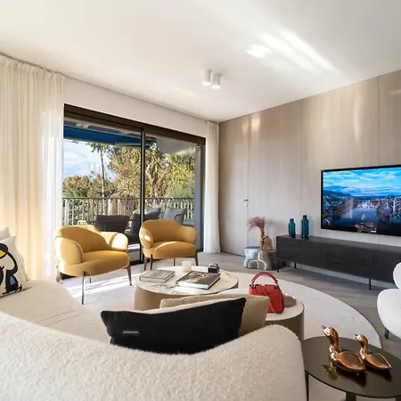 Aurelia Roc Hofborg Properties Apartment *