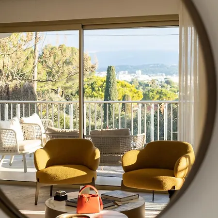 Aurelia Roc Hofborg Properties Apartman