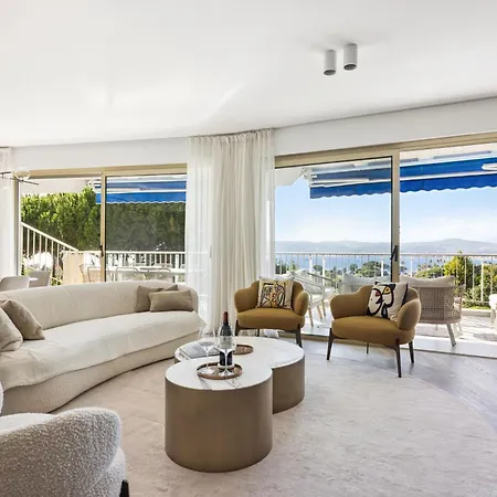 Aurelia Roc Hofborg Properties Apartman *