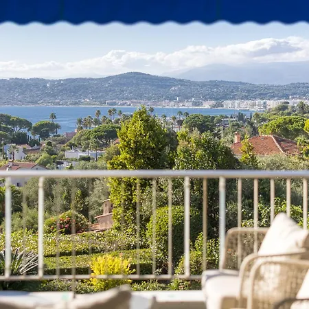 Aurelia Roc Hofborg Properties Apartman *