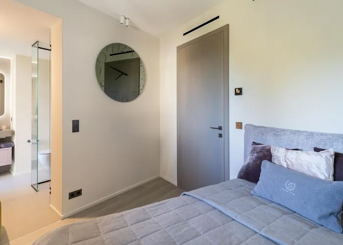 Riviera Luxury Estates شقة *